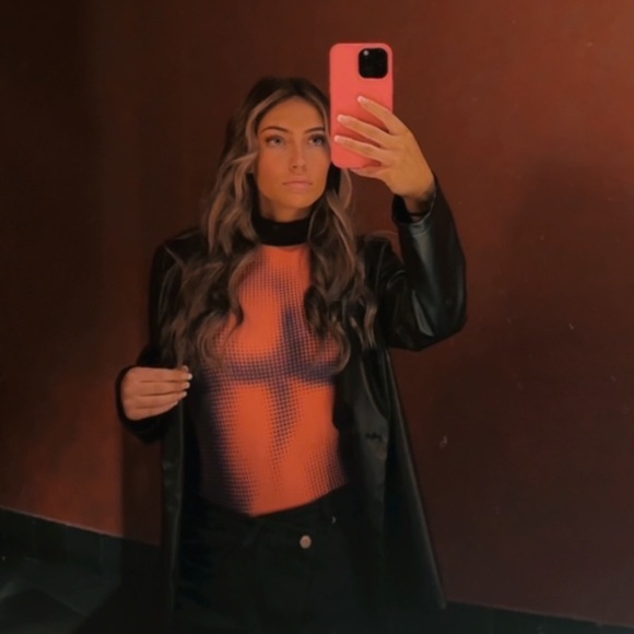 Shape of Me Body Suit / Fashion Nova - Picture 8 of 9